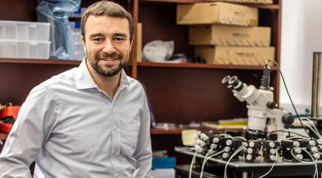 到云端新芯片让它自己会学习既省电又安全麻将胡了2游戏入口智能设备不用传数据(图4)